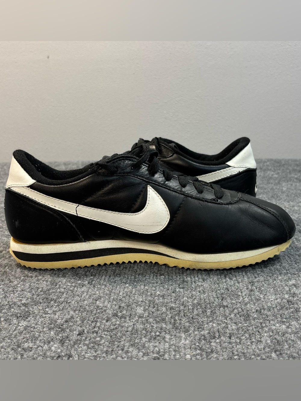 Nike Cortez Classic Leather Black White Mens Sz 10 Sneakers Shoes Low 920406-PF2 - Picture 5 of 16